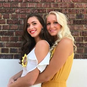 Meet your Posher, Olivia